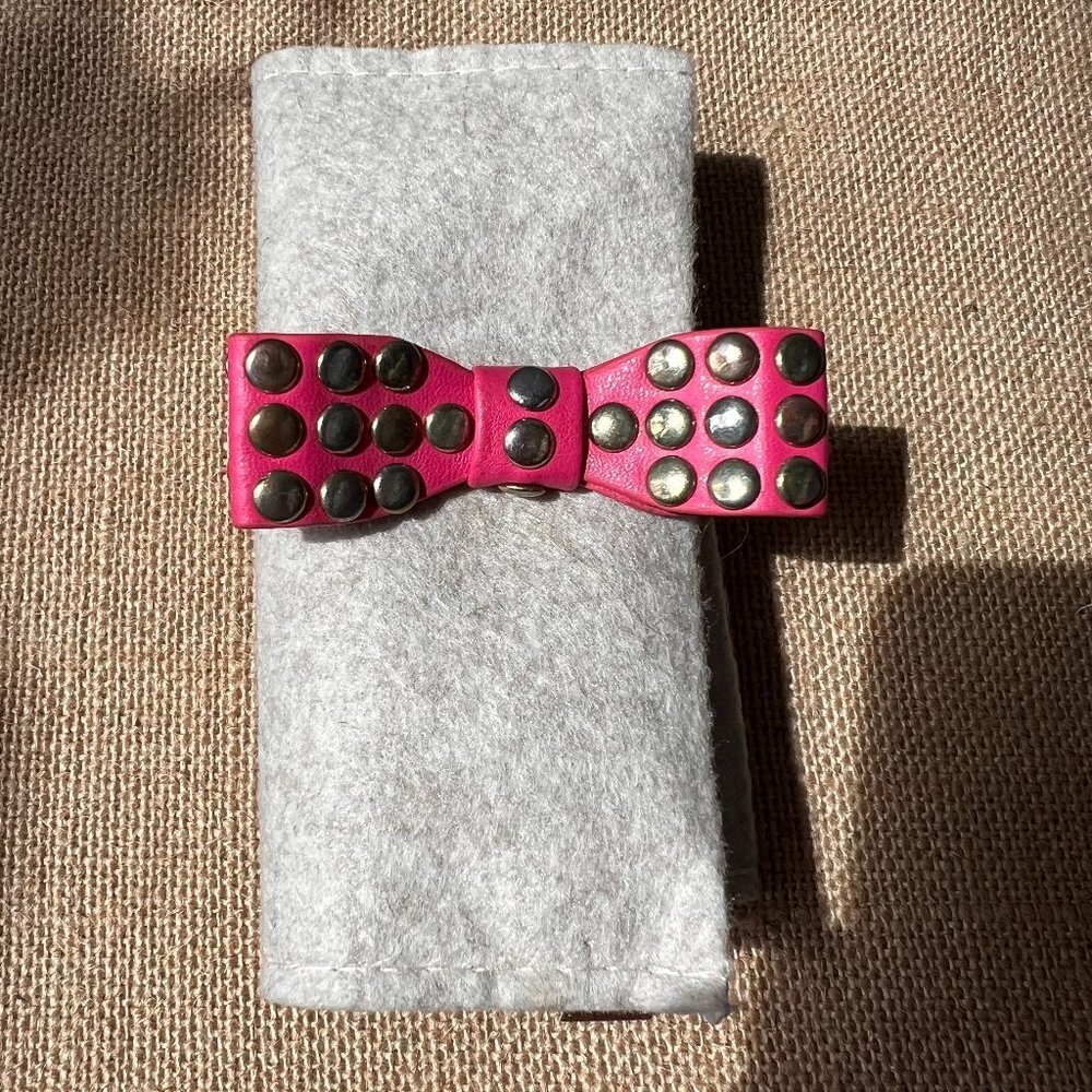 Pink Barbie bow gold stud snap bracelet bright neon fun whimsical